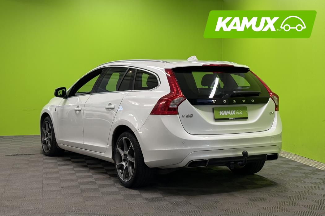 Volvo V60 2015