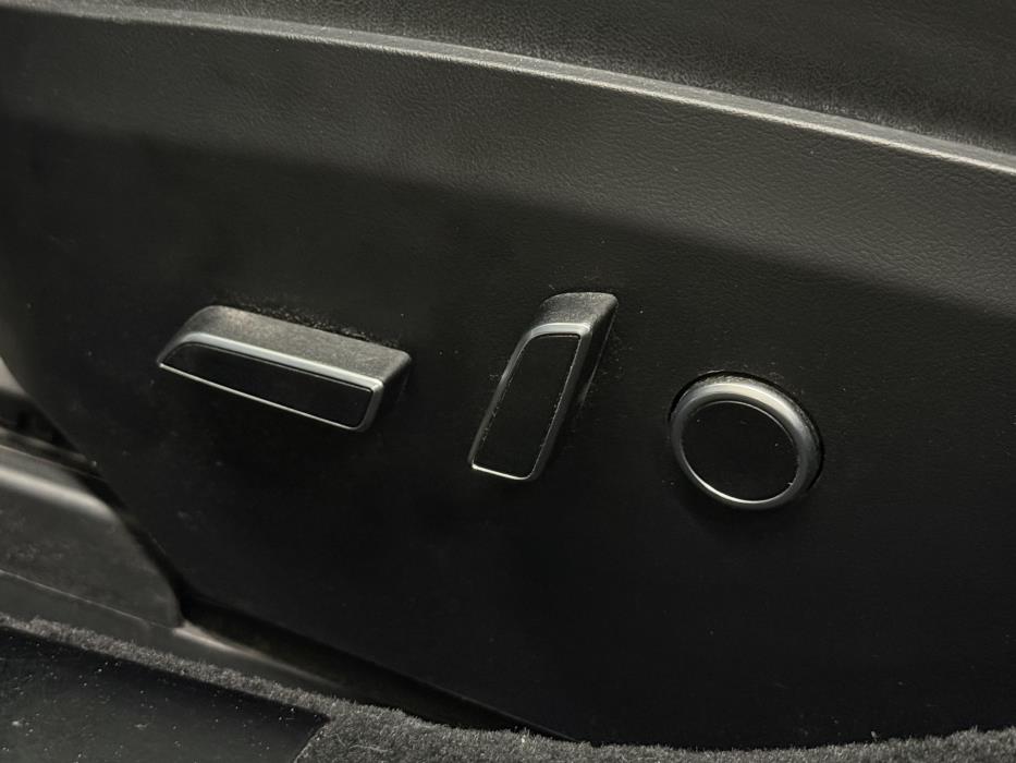 Tesla Model S 2023