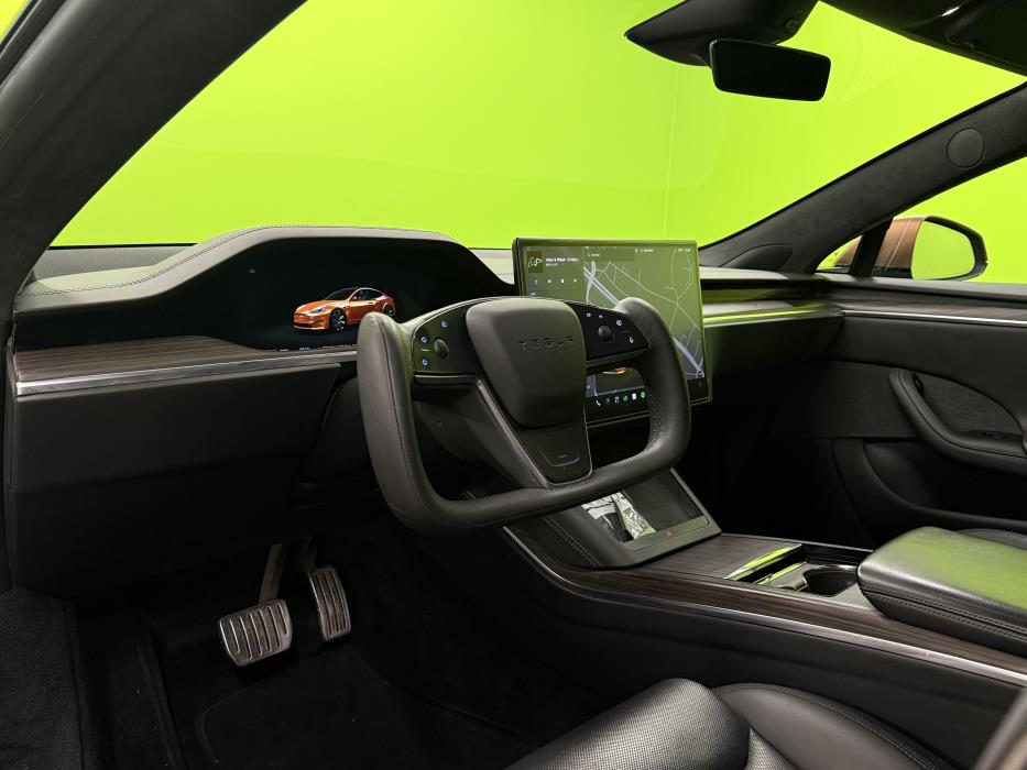 Tesla Model S 2023