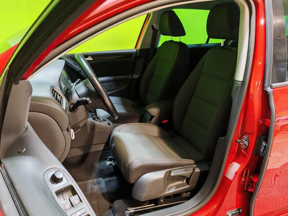 Volkswagen Golf 2011