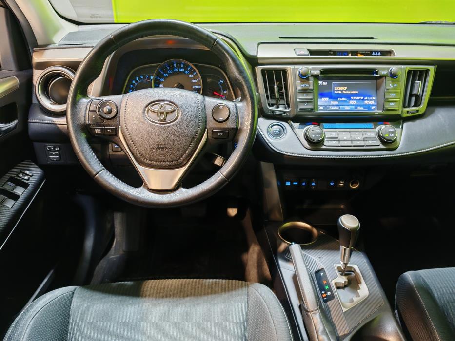 Toyota RAV4 2014
