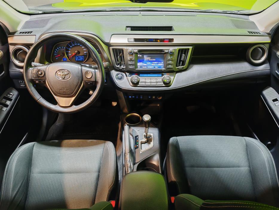 Toyota RAV4 2014