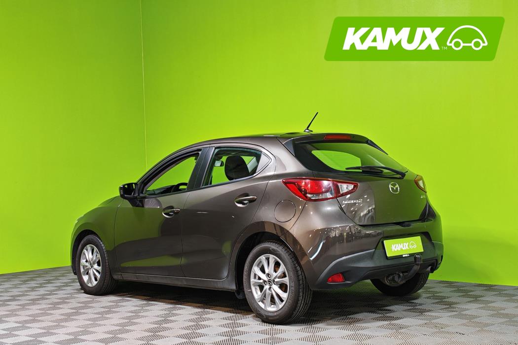 Mazda 2 2017