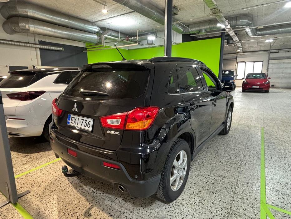 Mitsubishi ASX 2011
