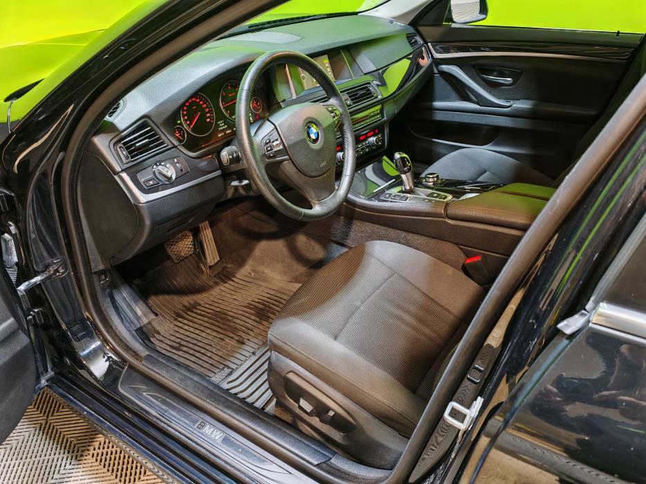 BMW 520 2014