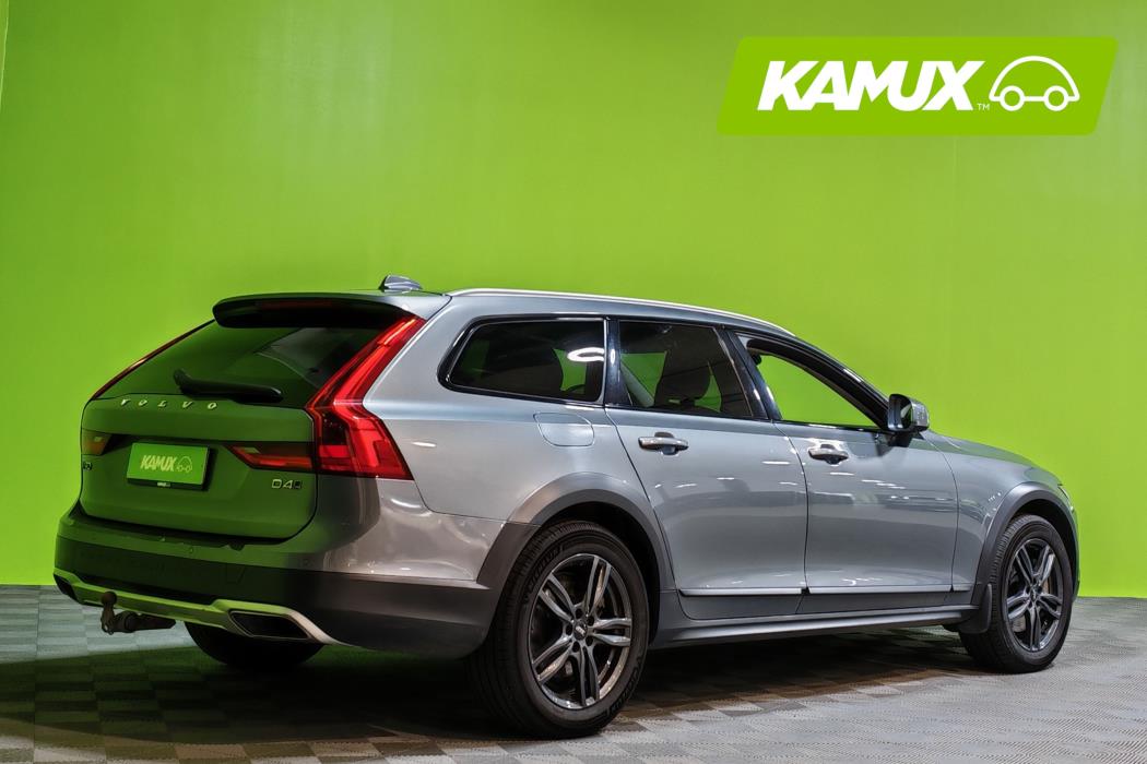 Volvo V90 Cross Country 2018