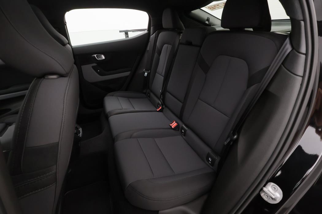 Polestar 2 2025