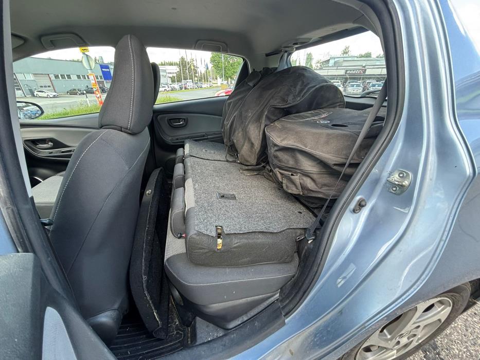 Toyota Yaris 2016