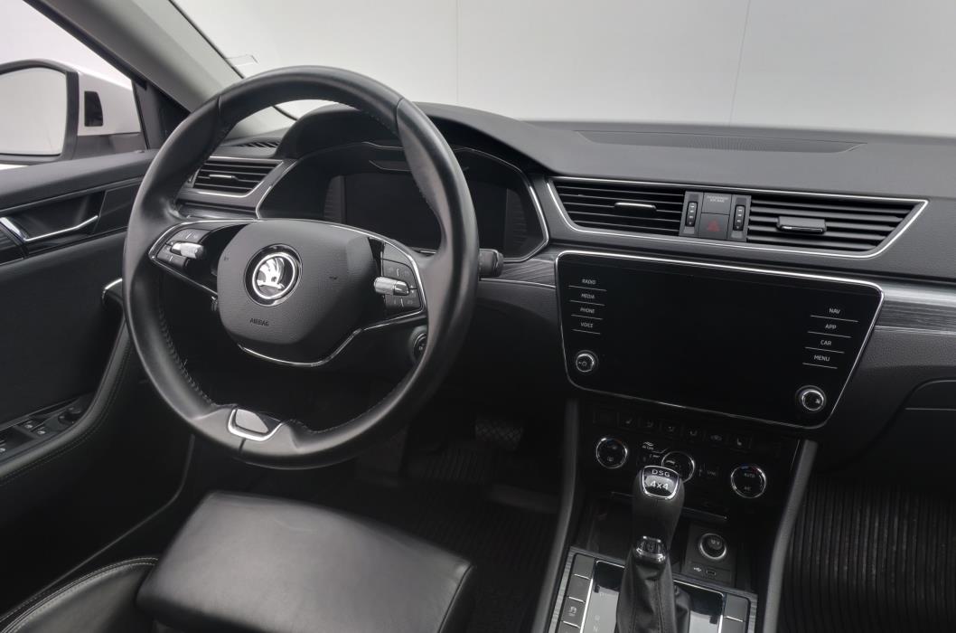 Skoda Superb 2021
