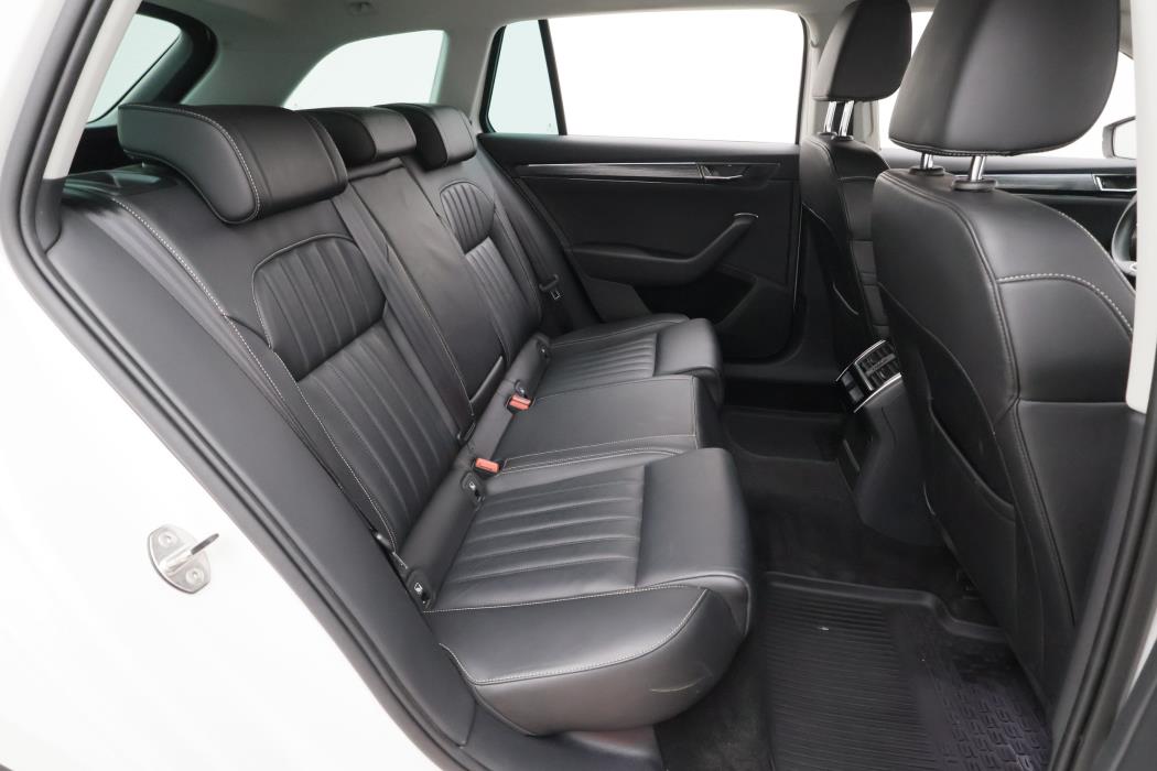 Skoda Superb 2021