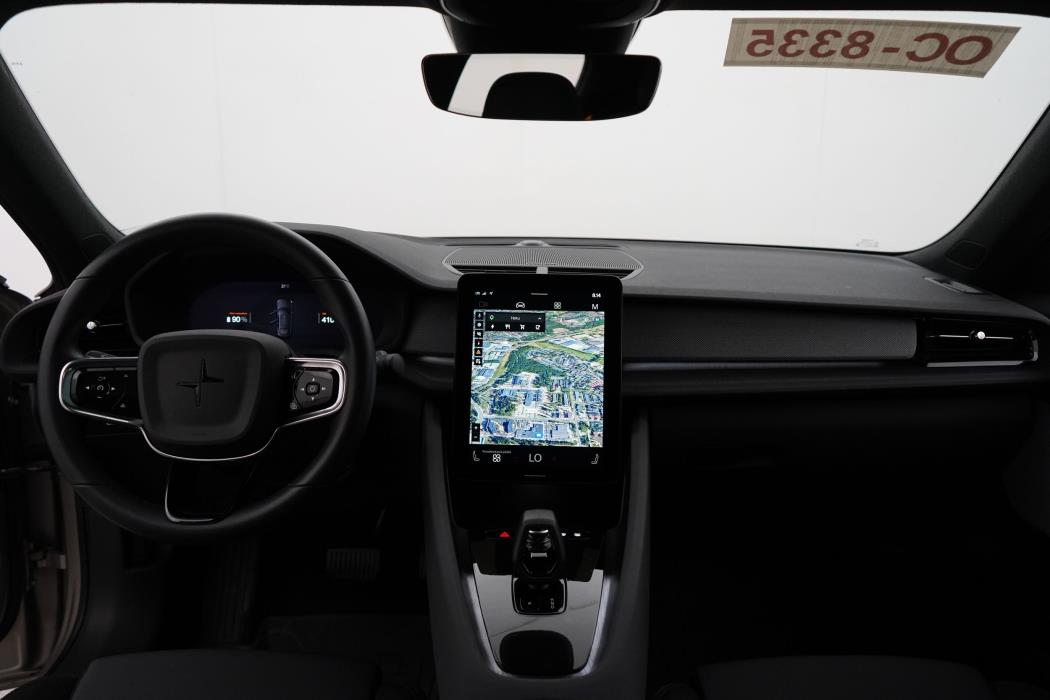 Polestar 2 2024