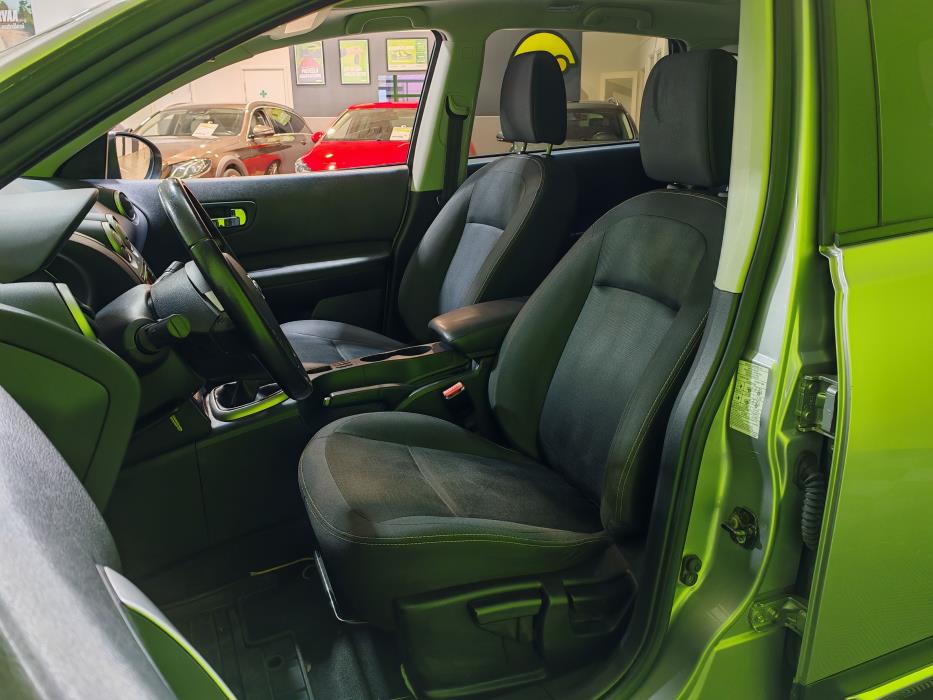 Nissan Qashqai+2 2012