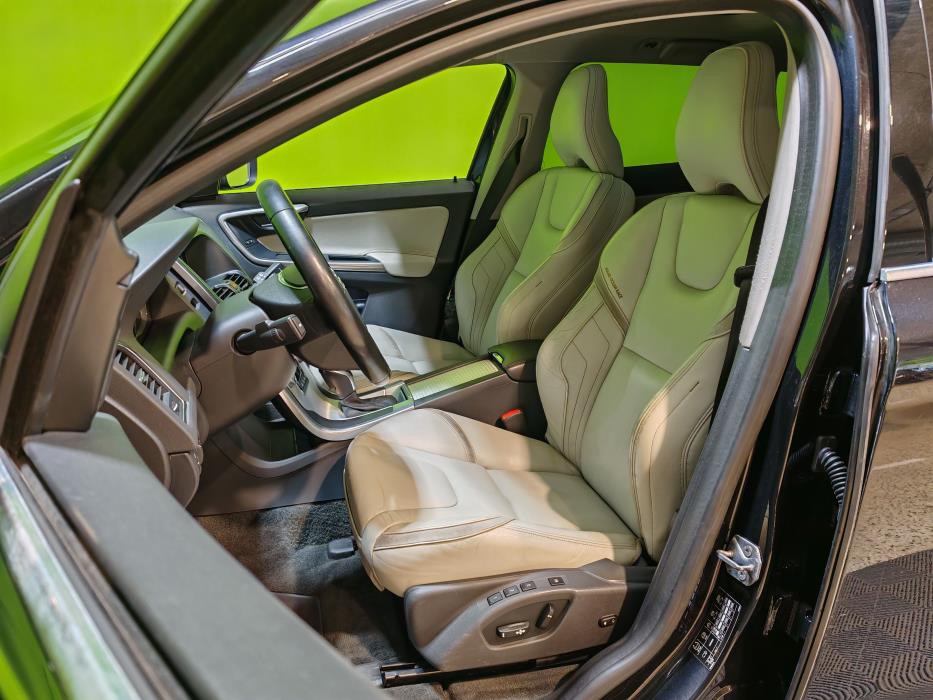 Volvo XC60 2014
