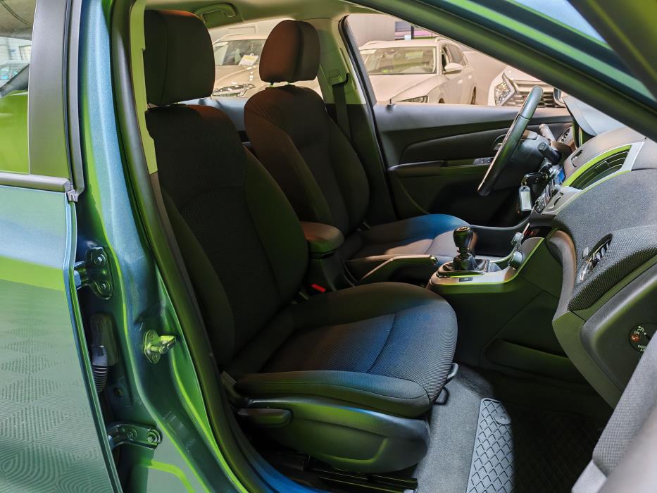 Chevrolet Cruze 2014