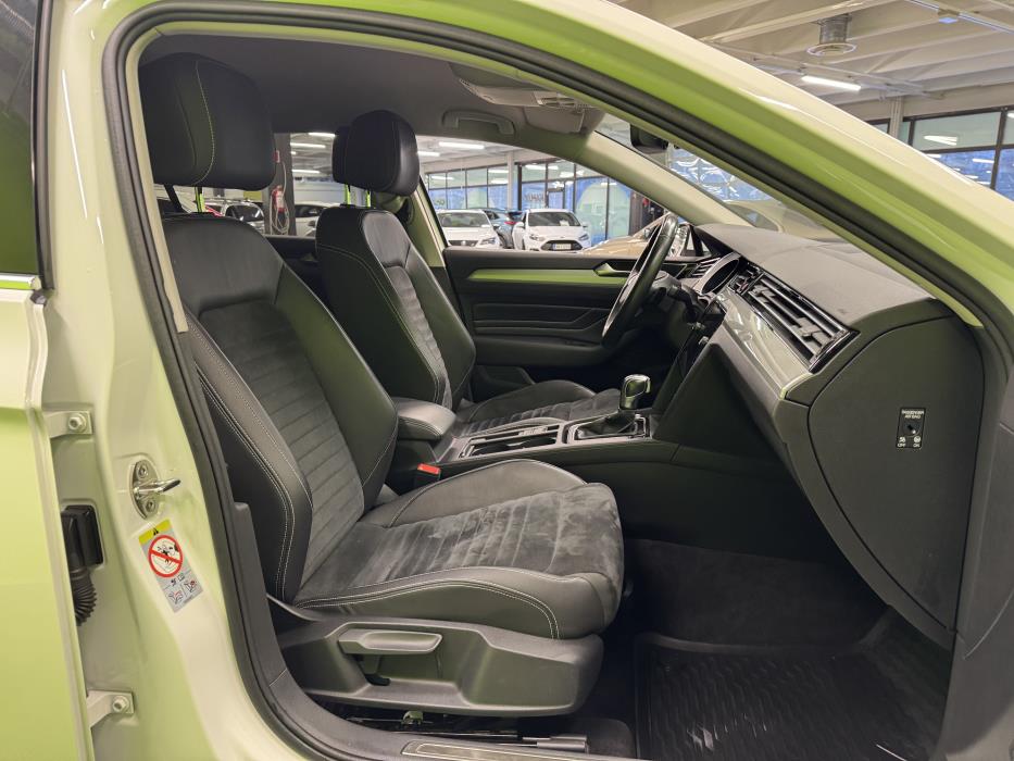 Volkswagen Passat 2021