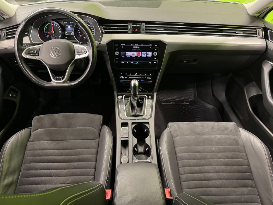 Volkswagen Passat 2021