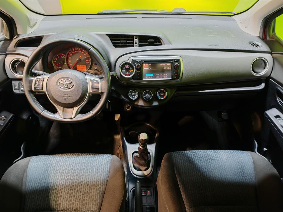Toyota Yaris 2012