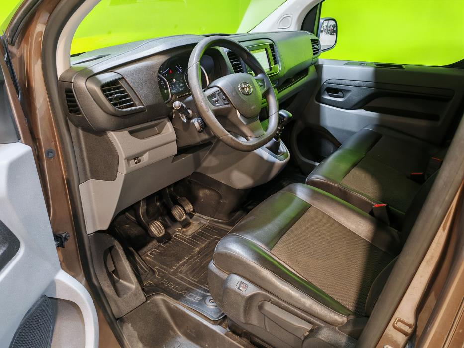 Toyota Proace 2017