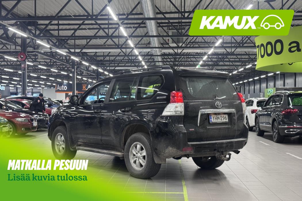 Toyota Land Cruiser 2011