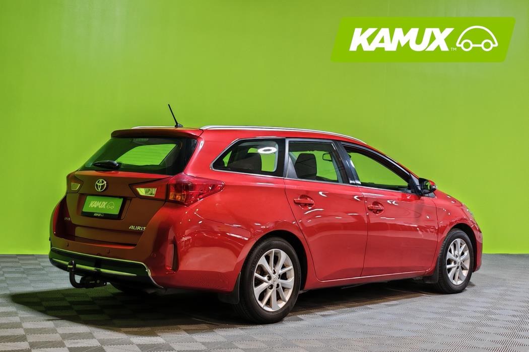 Toyota Auris 2013