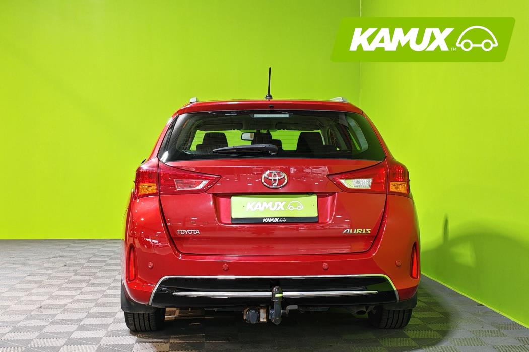 Toyota Auris 2013