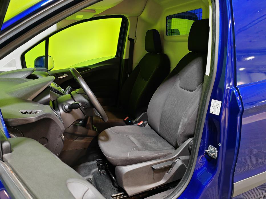Ford Transit Courier 2015