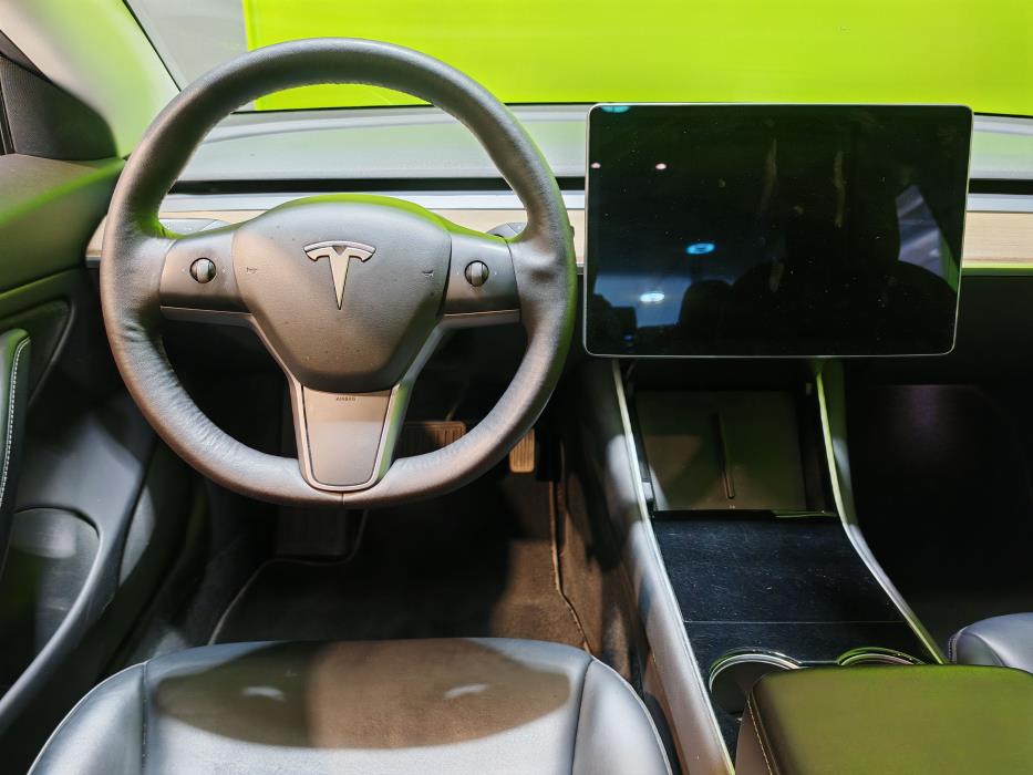 Tesla Model 3 2019