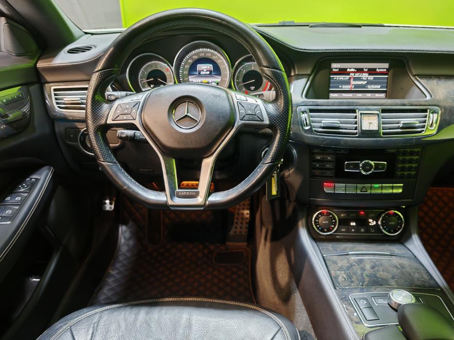 Mercedes-Benz CLS 2013