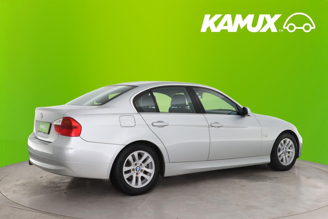 BMW 325 2008