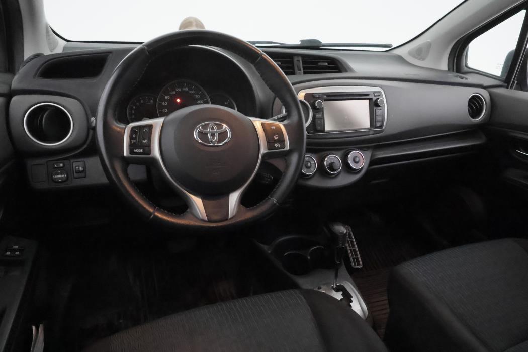 Toyota Yaris 2013