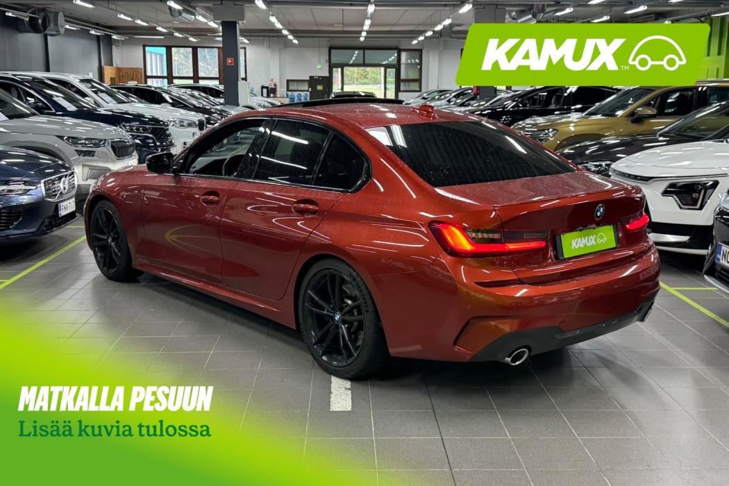 BMW 330 2019
