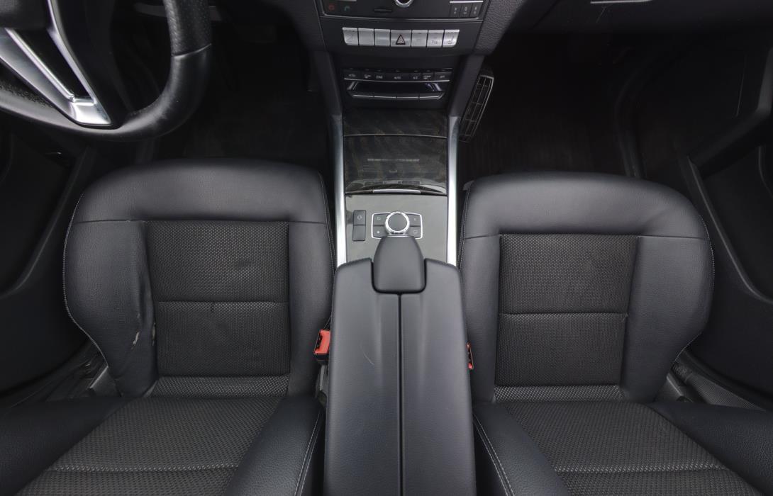 Mercedes-Benz E 2015