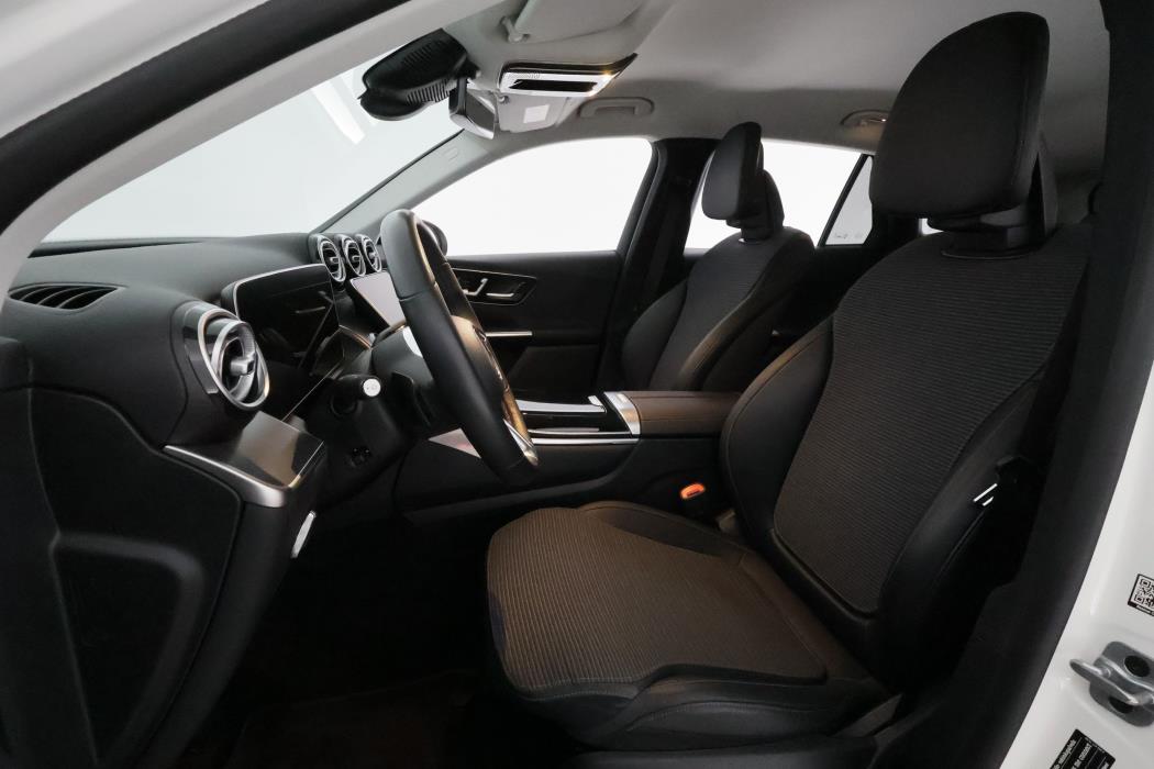 Mercedes-Benz GLC 2023