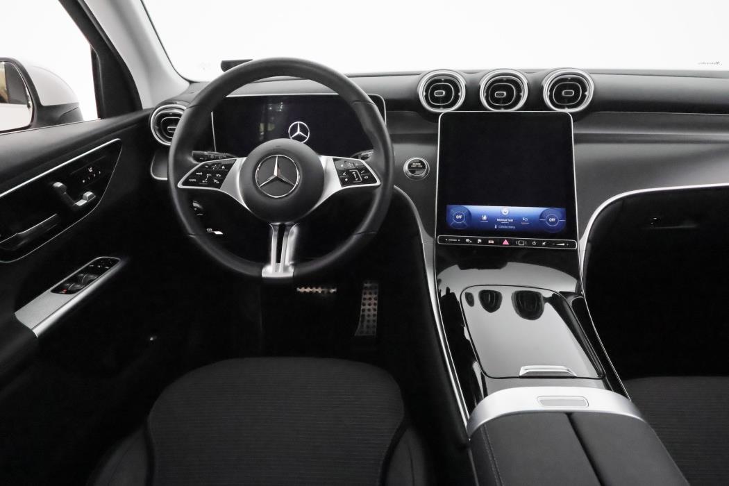 Mercedes-Benz GLC 2023