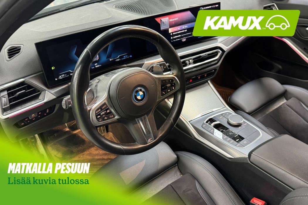 BMW 330 2023