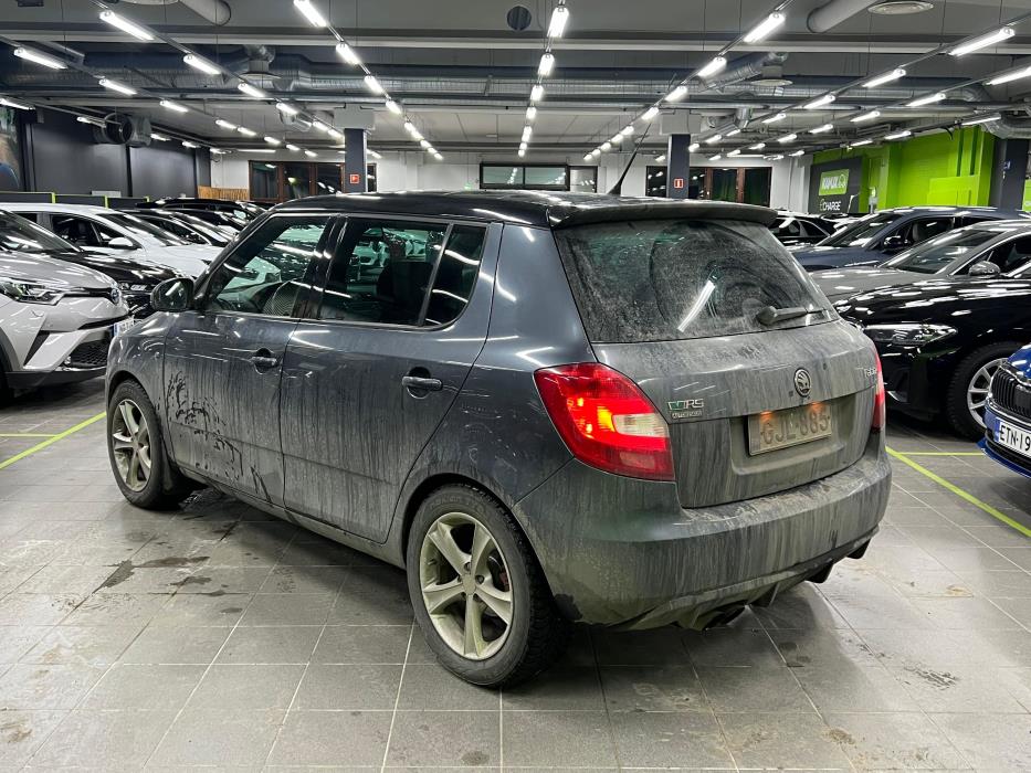 Skoda Fabia 2011