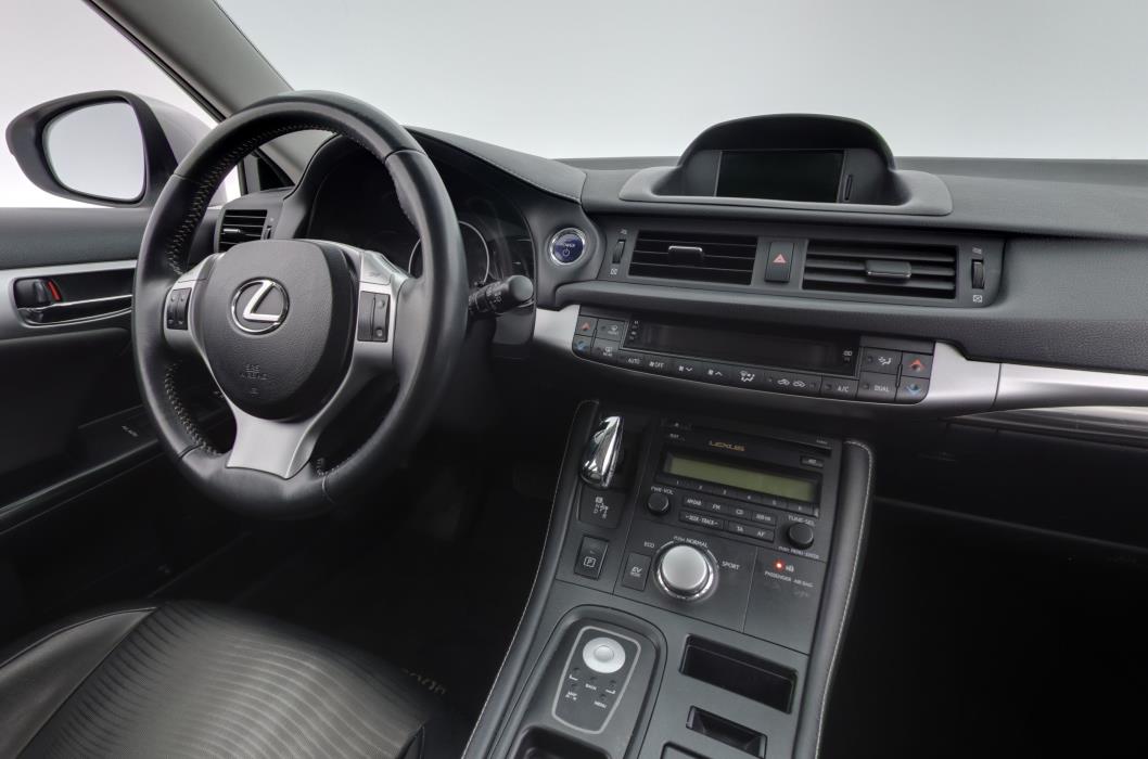 Lexus CT 2013
