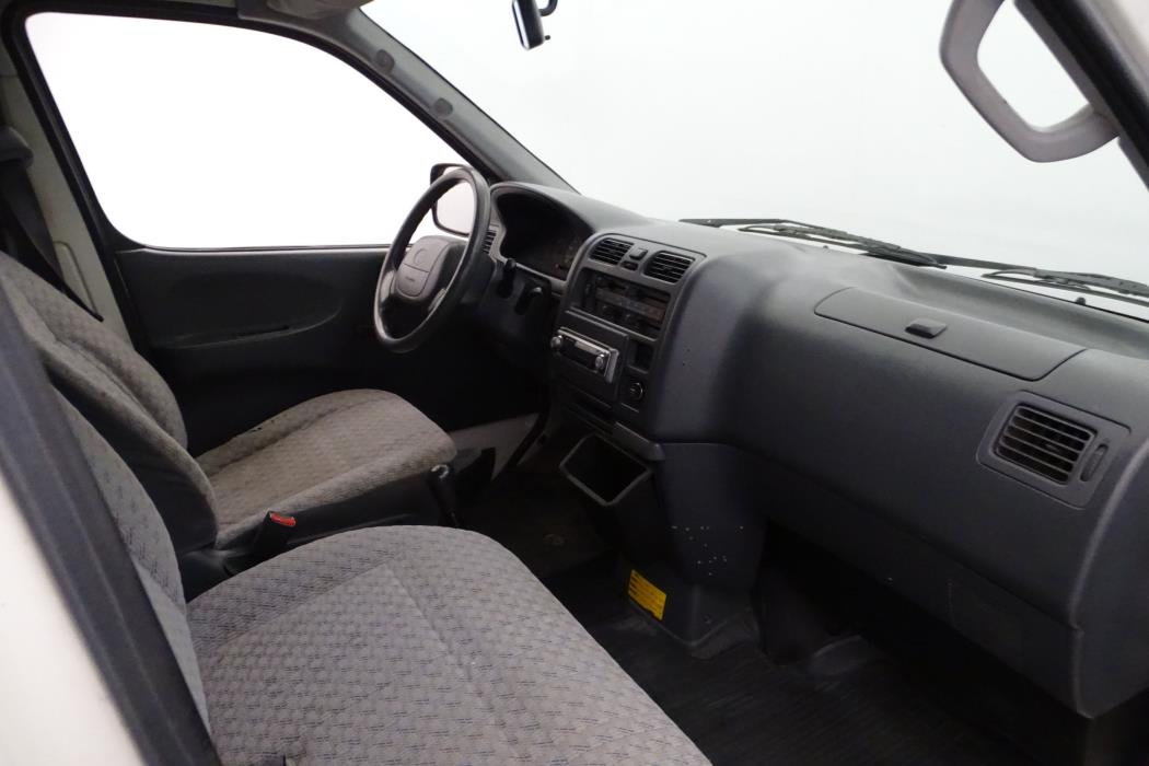 Toyota Hiace 2005