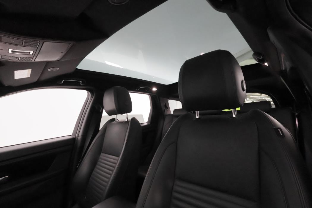 Land Rover Discovery Sport 2021