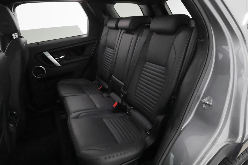 Land Rover Discovery Sport 2021