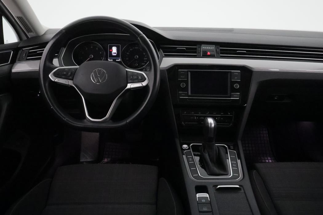 Volkswagen Passat 2021