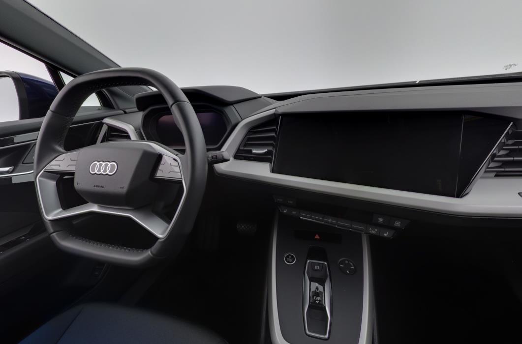 Audi Q4 e-tron 2025