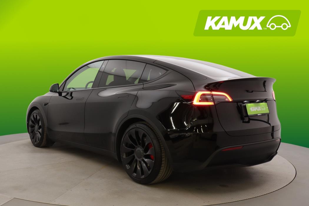 Tesla Model Y 2022