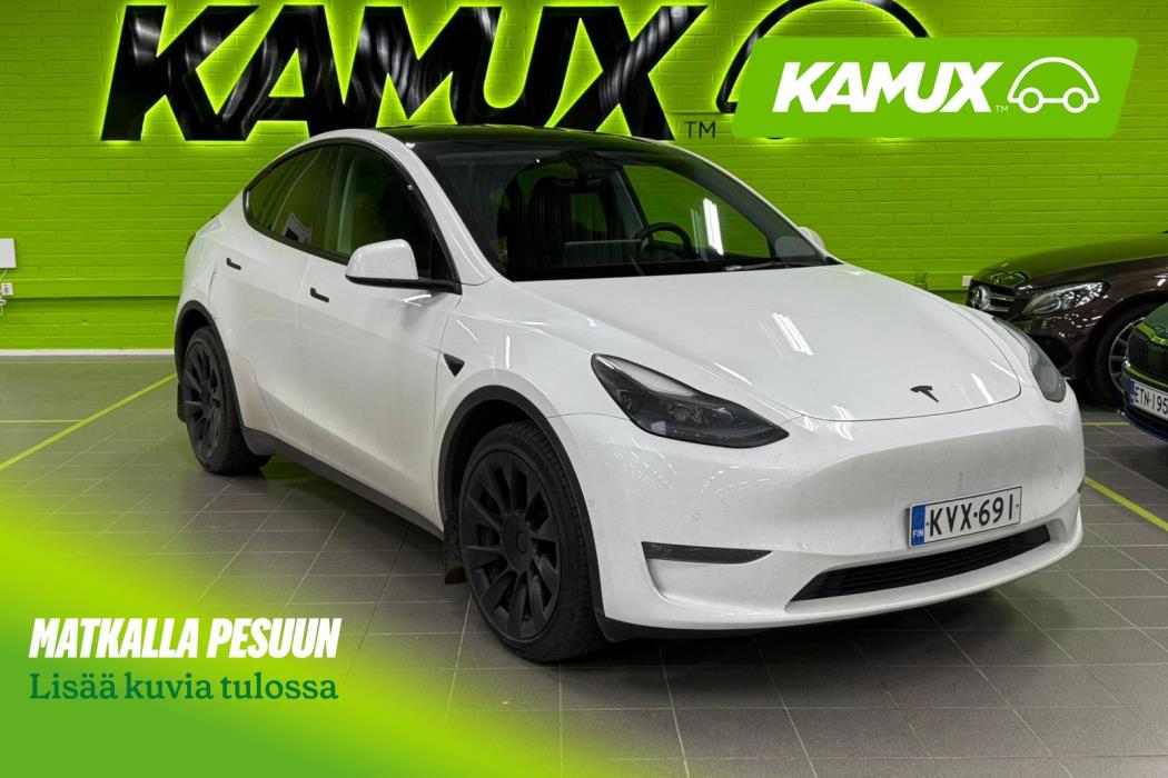 Tesla Model Y 2022