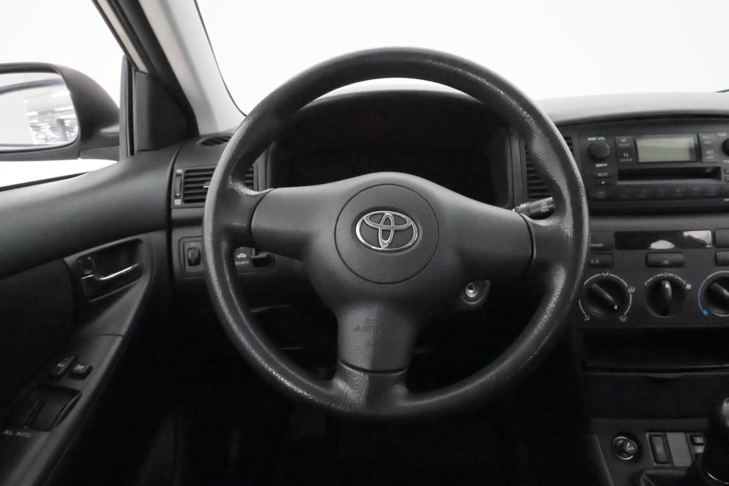 Toyota Corolla 2004