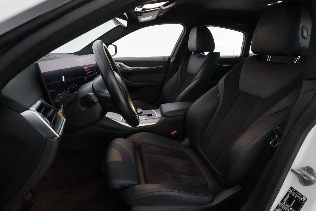 BMW i4 2023