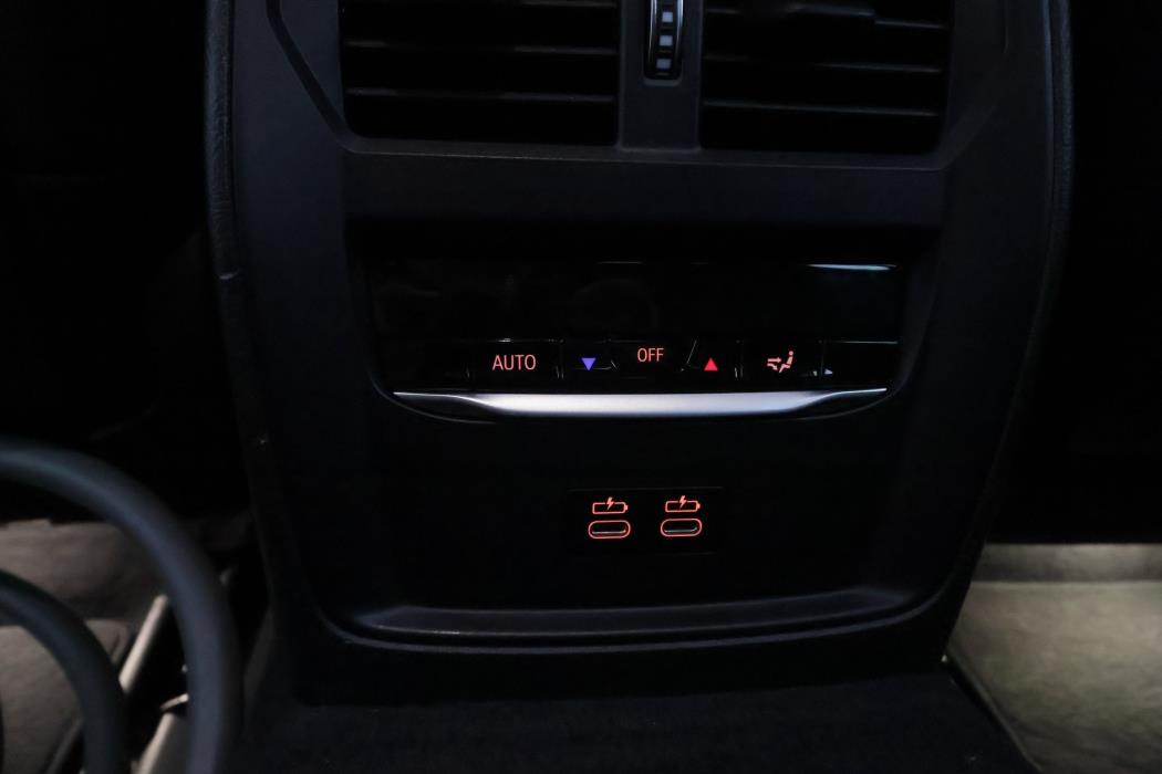 BMW i4 2023