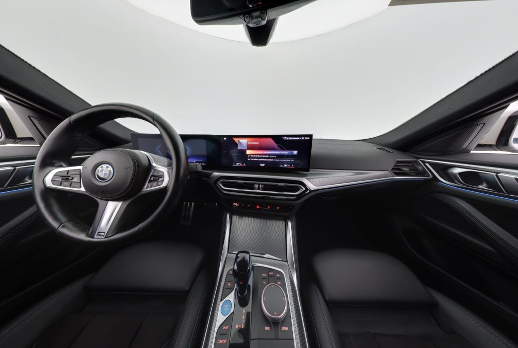 BMW i4 2023