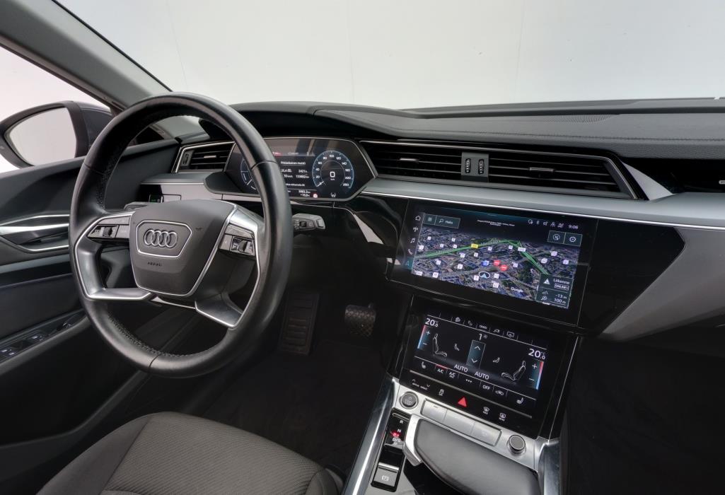 Audi Q8 e-tron 2023