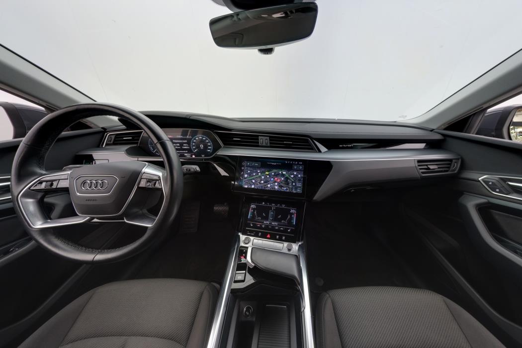 Audi Q8 e-tron 2023